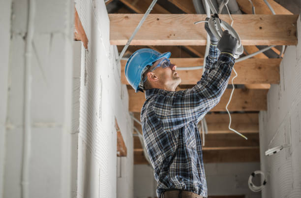 Best Emergency Electrical Repair  in Oak Ridge, NC
